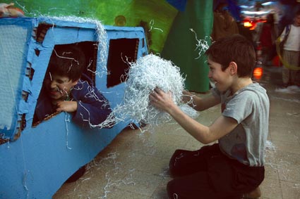 פורים 2009, בית ספר אדם ירושלים