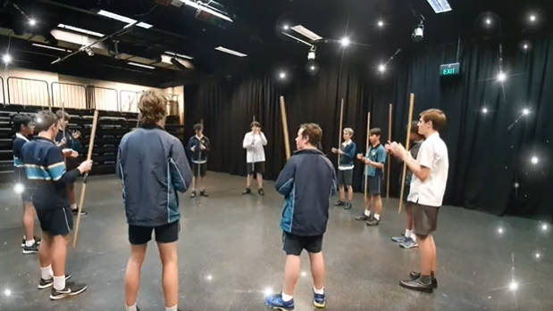 Bothmer_sticks_circle